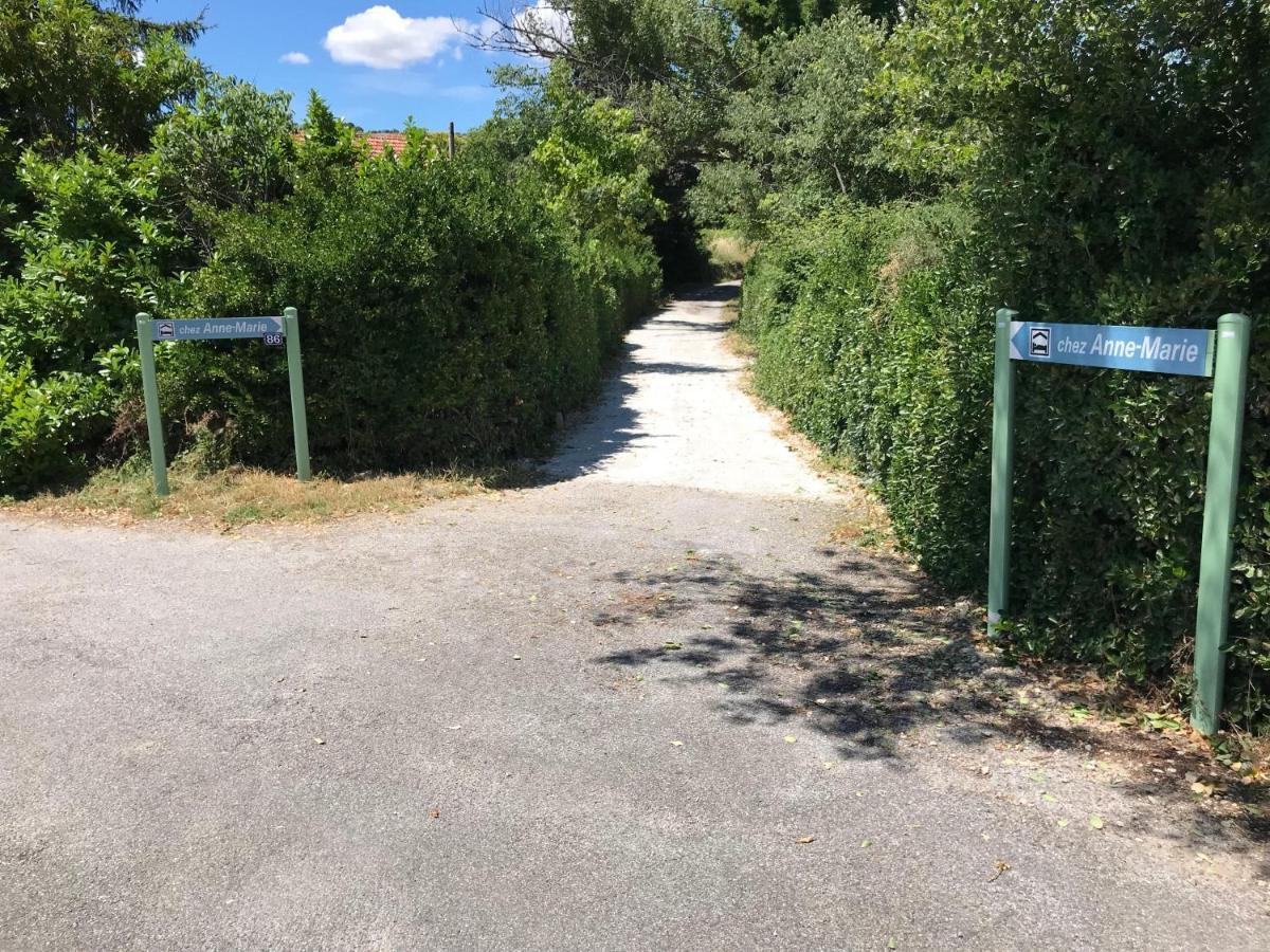 B&B Chez Anne-Marie Nyons Bagian luar foto