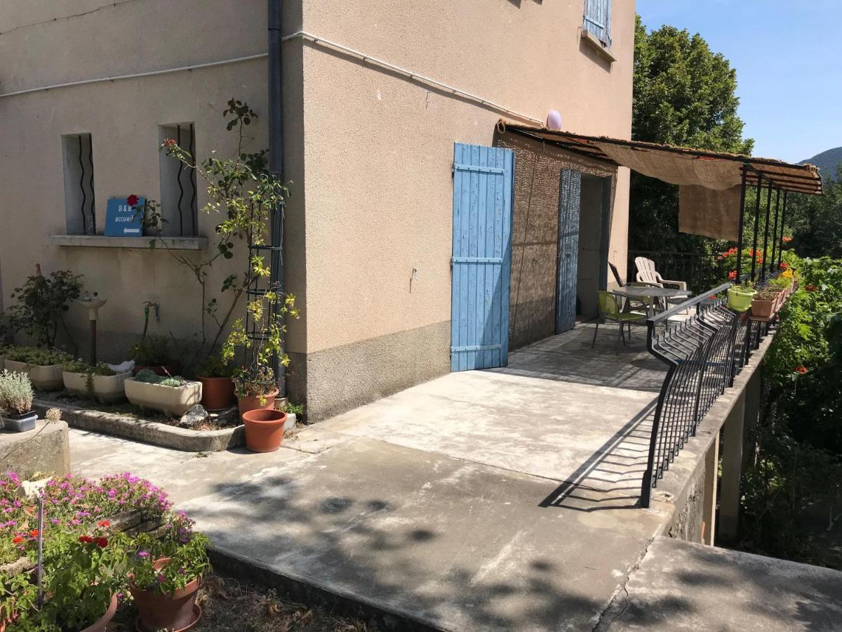 B&B Chez Anne-Marie Nyons Bagian luar foto