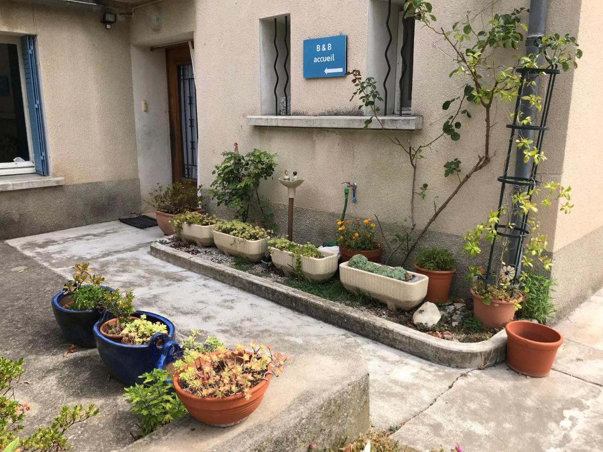 B&B Chez Anne-Marie Nyons Bagian luar foto